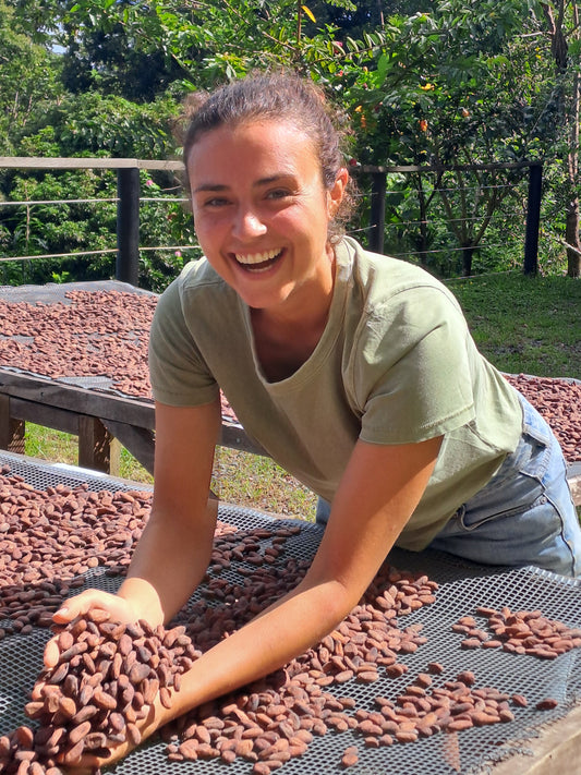 CACAO TOURS "De la Finca a la Barra"